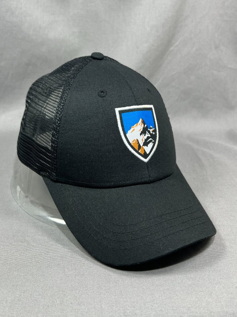 KUHL Sportswear Snapback Hat Cap Black Lawless Trucker Mesh Hiking Outdoor Mens